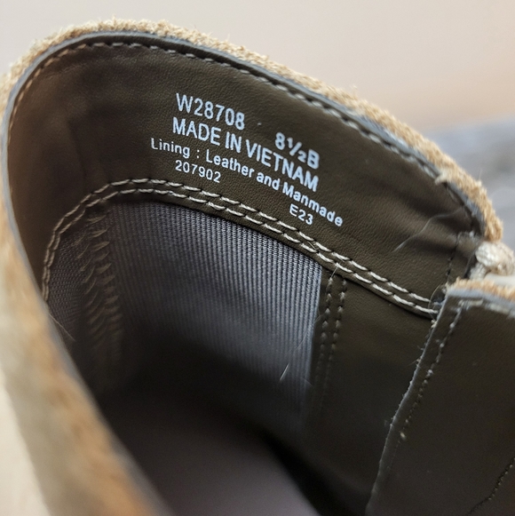 Cole Haan Zerogrand City 50mm Suede Wedge Ankle Boots Latte Size 8.5B - Picture 9 of 10